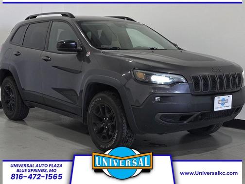 2022 Jeep Cherokee Trailhawk