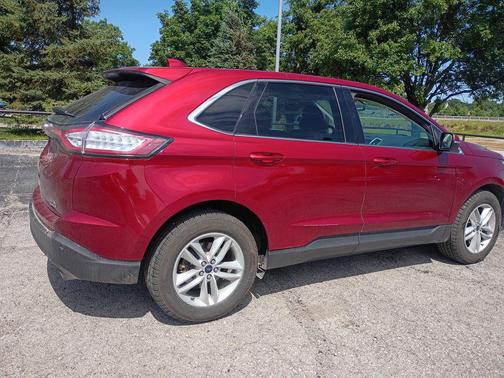 Ruby Red Metallic 2017 Ford Edge SEL