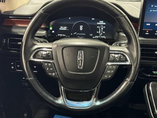2022 Lincoln Nautilus Reserve