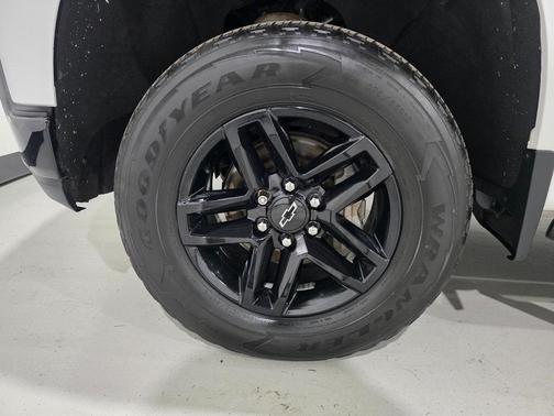 2020 Chevrolet Silverado 1500 Custom Trail Boss