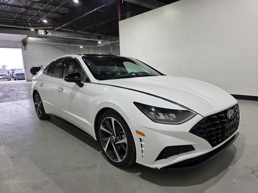 2023 Hyundai SONATA SEL Plus