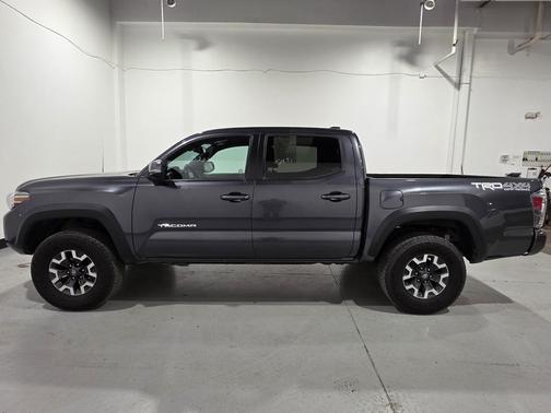 2023 Toyota Tacoma TRD Off-Road