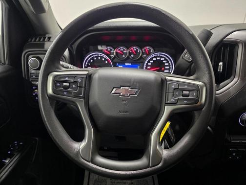 2022 Chevrolet Silverado 1500 Custom Trail Boss