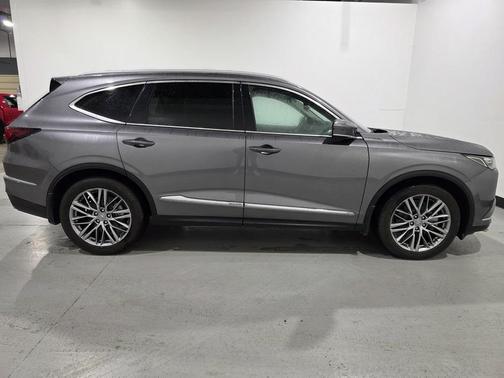 2022 Acura MDX Advance Package