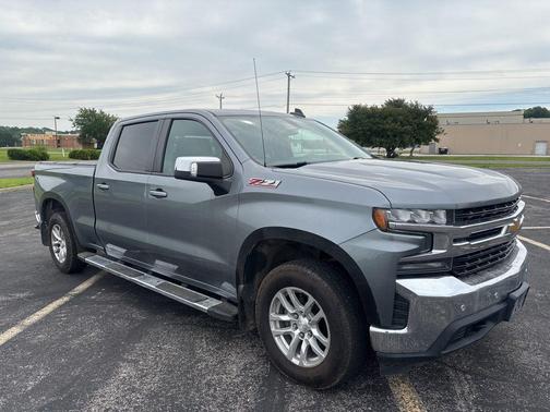Gray 2019 Chevrolet Silverado 1500 LT