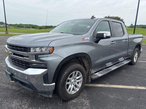 Gray 2019 Chevrolet Silverado 1500 LT
