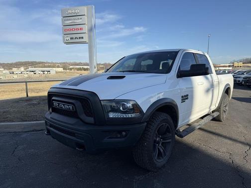 2022 RAM 1500 Classic SLT