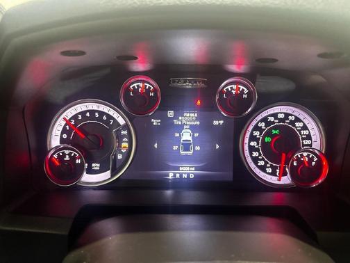 2022 RAM 1500 Classic SLT