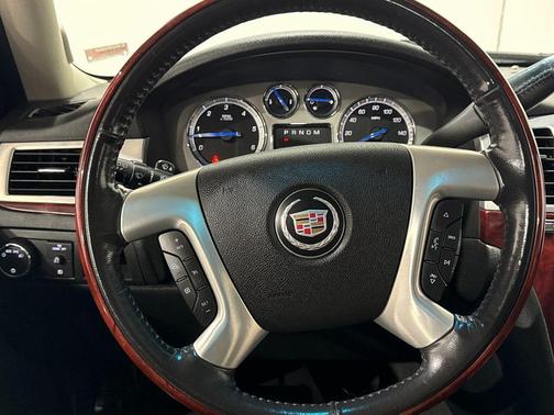 2010 Cadillac Escalade Premium