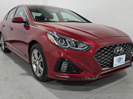 2019 Hyundai SONATA Sport