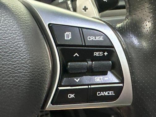 2019 Hyundai SONATA Sport