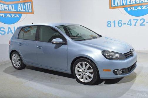 Blue 2011 Volkswagen Golf TDI