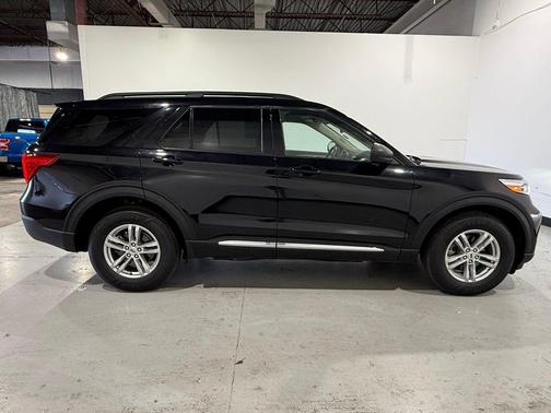 Black Metallic 2023 Ford Explorer XLT
