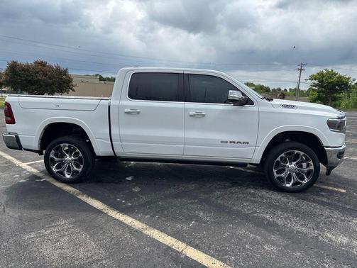 Bright White Clearcoat 2020 RAM 1500 Longhorn