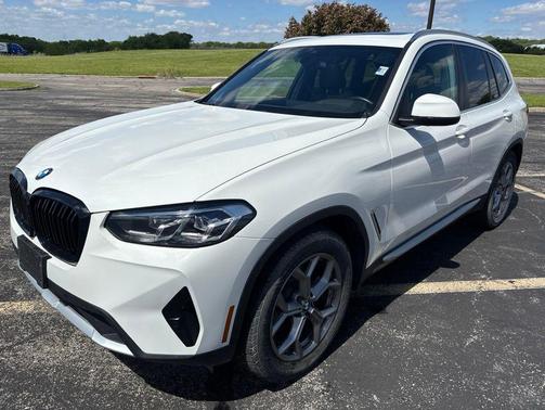 White 2023 BMW X3 xDrive30i