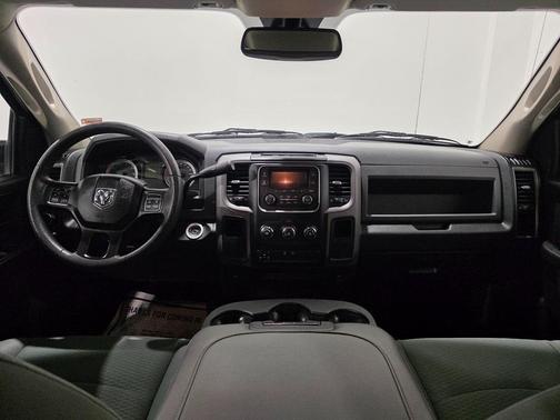 2018 RAM 2500 Tradesman Crew Cab 4x4 6'4' Box