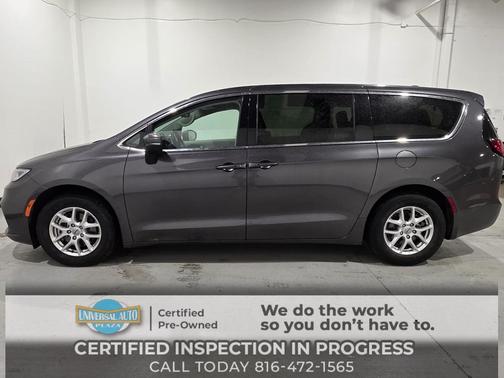 2023 Chrysler Pacifica Touring L