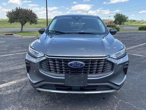 Carbonized Gray Metallic 2024 Ford Escape Active