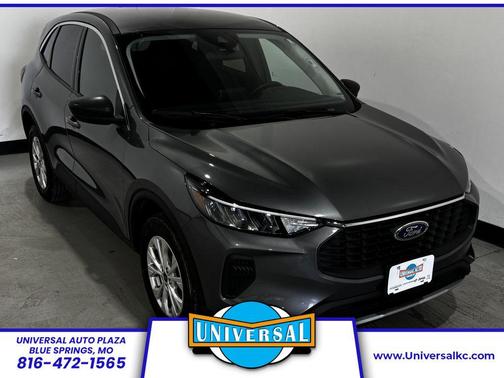 Carbonized Gray Metallic 2024 Ford Escape Active