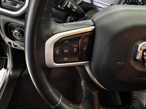Granite Crystal Metallic Clearcoat 2022 RAM 1500 Big Horn/Lone Star