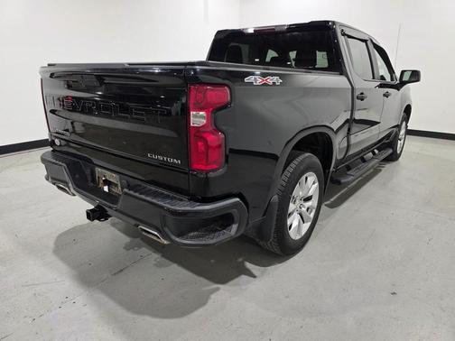 2019 Chevrolet Silverado 1500 Custom