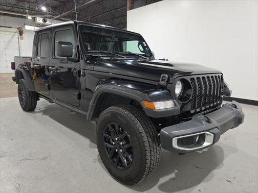 2023 Jeep Gladiator Sport S