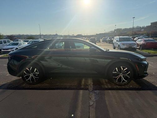 Black 2025 Toyota Crown XLE