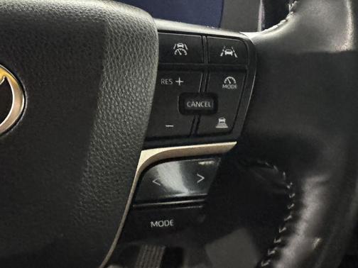 Black 2025 Toyota Crown XLE