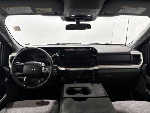 White 2024 Ford F-250 XLT