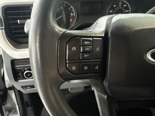 White 2024 Ford F-250 XLT