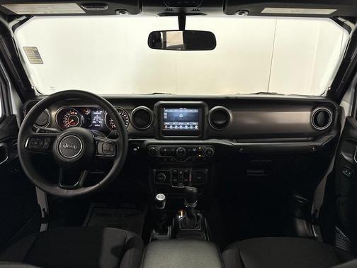 2023 Jeep Gladiator Sport S