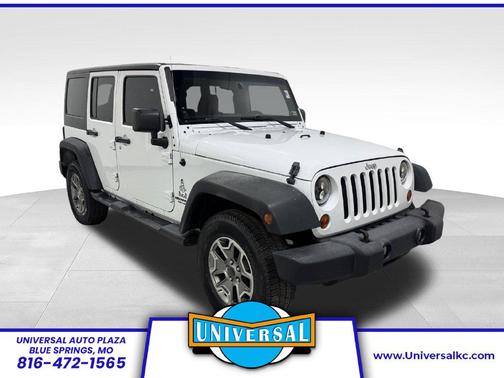 Bright White Clearcoat 2012 Jeep Wrangler Unlimited Sport