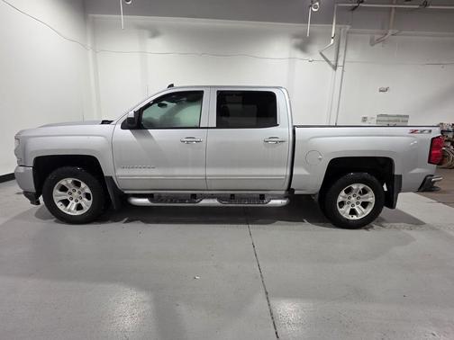2017 Chevrolet Silverado 1500 2LT