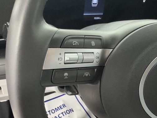 Abyss Black Pearl 2026 Hyundai KONA SEL Sport