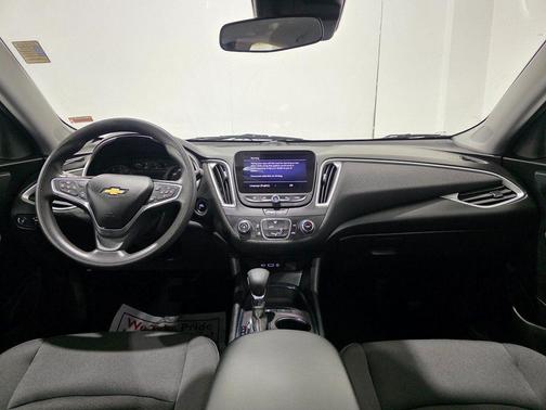 2022 Chevrolet Malibu 1LS