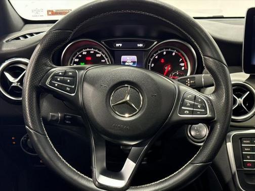 2018 Mercedes-Benz GLA 250 Base