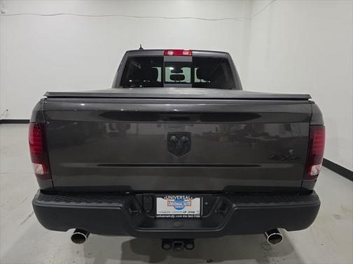 2021 RAM 1500 Classic SLT
