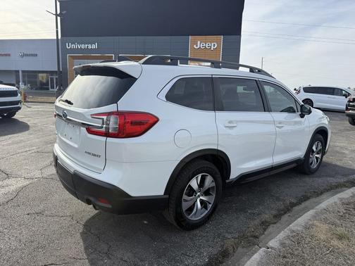 2023 Subaru Ascent Premium 8-Passenger