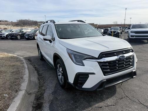 2023 Subaru Ascent Premium 8-Passenger
