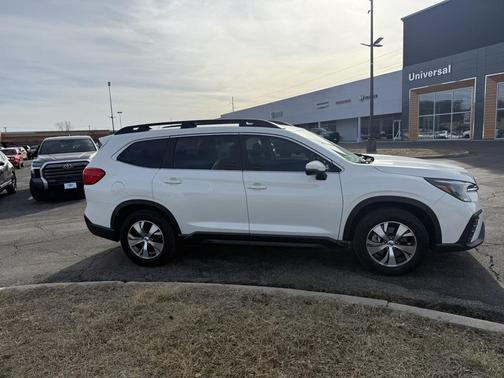 2023 Subaru Ascent Premium 8-Passenger