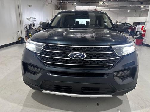 Blue Metallic 2023 Ford Explorer XLT