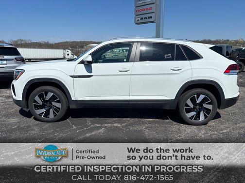 White 2025 Volkswagen Atlas Cross Sport 2.0T SE w/Technology 4MOTION SUV