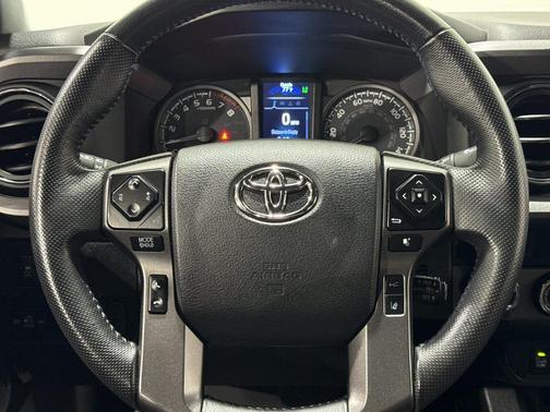 2023 Toyota Tacoma TRD Off-Road