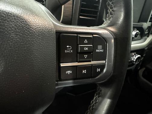 Oxford White 2023 Ford F-150 XLT