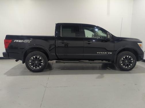 2019 Nissan Titan PRO-4X