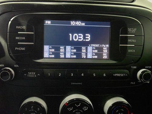 2017 Kia Soul Base