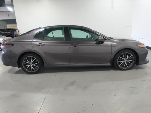 2021 Toyota Camry XLE