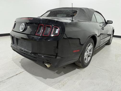 2014 Ford Mustang V6 Premium
