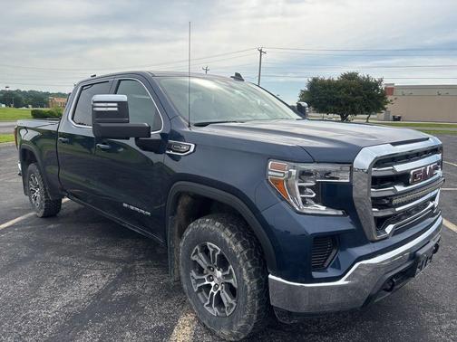 Blue 2021 GMC Sierra 1500 SLE