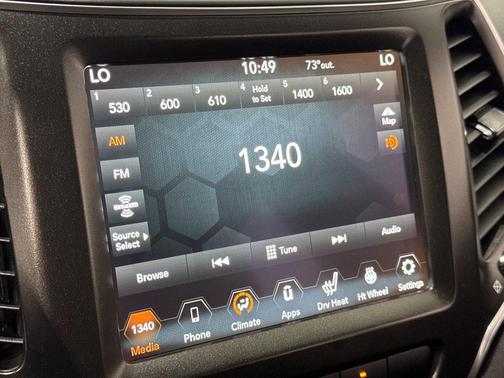 2022 Jeep Cherokee Trailhawk